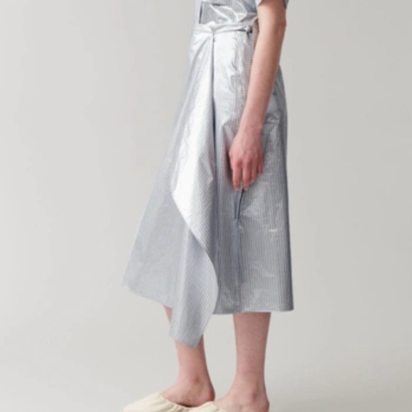 COS $175 Metallic Silver Striped Asymmetrical Wrap‎ Midi Skirt Romania Holiday - Picture 4 of 9